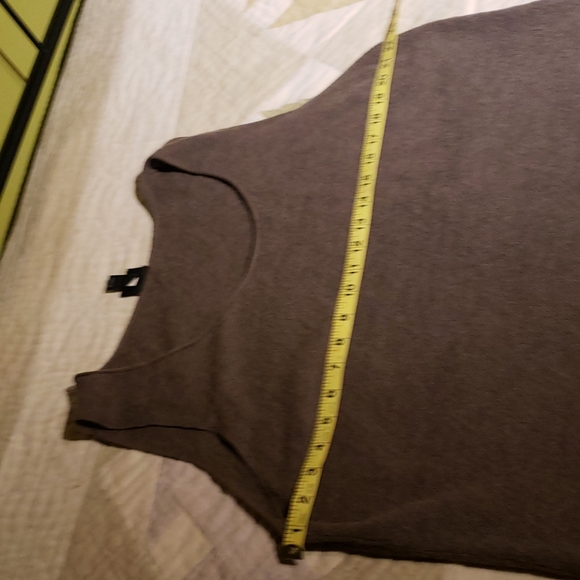 Top - Picture 2 of 7